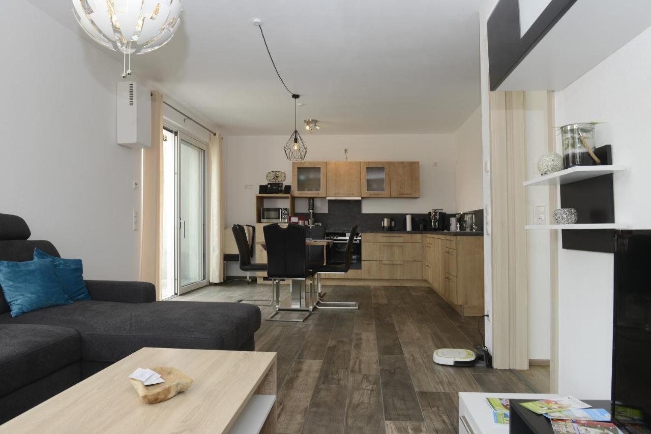 Ferienwohnung Schertel - Dorsbrunn 普莱因费尔德 外观 照片
